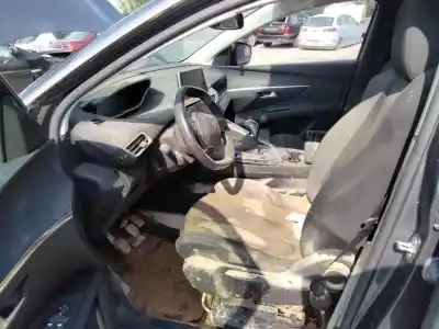 Veículo de Sucata peugeot 3008 allure do ano 2001 alimentado yhz