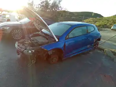 Vehicul casat VOLKSWAGEN SCIROCCO (137) 2.0 TDI (125kW) al anului 2001 alimentat CBB