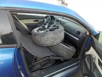 Veículo de Sucata volkswagen scirocco (137) 2.0 tdi (125kw) do ano 2001 alimentado cbb