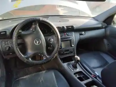 Scrapping Vehicle MERCEDES-BENZ CLASE C (W203) C 220 CDI (203.006) of the year 2001 powered 0