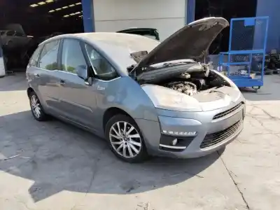 Veículo de Sucata citroen c4 picasso exclusive do ano 2001 alimentado 9hr