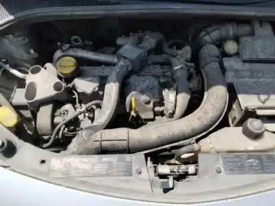 Здавання транспортного засобу renault clio iii authentique року 2001 потужний k9k768