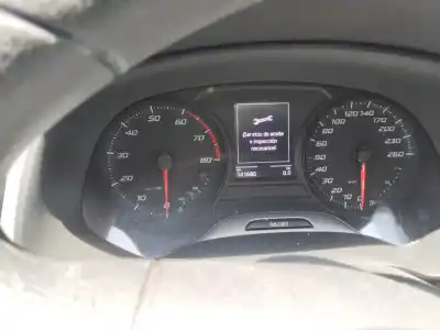 Здавання транспортного засобу seat leon (5f1) reference року 2001 потужний dkr