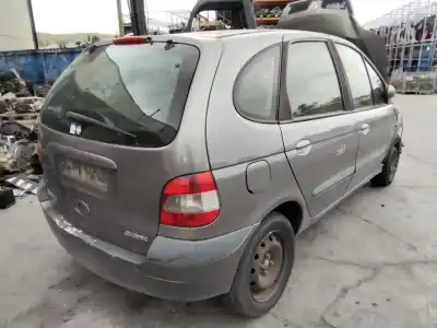Здавання транспортного засобу renault scenic (ja..) 1.9 dci authentique року 2001 потужний 