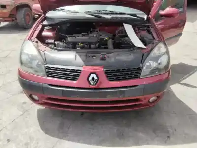 Здавання транспортного засобу renault clio ii fase ii (b/cb0) pack authentique року 2001 потужний 