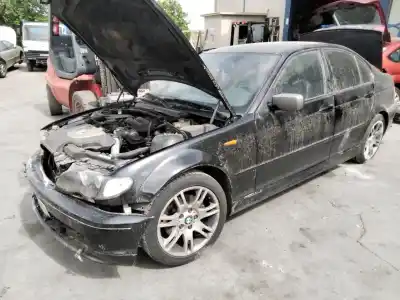 Veículo de Sucata bmw serie 3 berlina (e46) 320d do ano 2001 alimentado 204d4