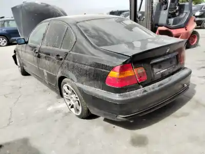 Veículo de Sucata bmw serie 3 berlina (e46) 320d do ano 2001 alimentado 204d4