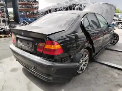 Veículo de Sucata bmw serie 3 berlina (e46) 320d do ano 2001 alimentado 204d4