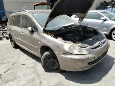 Veicolo di demolizione peugeot 307 break / sw (s1) break xr dell'anno 2001 alimentato 