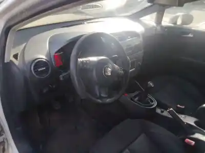 Veicolo di demolizione seat leon (1p1) comfort limited dell'anno 2001 alimentato 