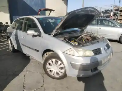 Veicolo di demolizione renault megane ii sedán (lm0/1_) 1.5 dci (lm0f, lm0t, lm2b) dell'anno 2001 alimentato  Veicolo di demolizione renault megane ii sedán (lm0/1_) 1.5 dci (lm0f, lm0t, lm2b) dell'anno 2001 alimentato