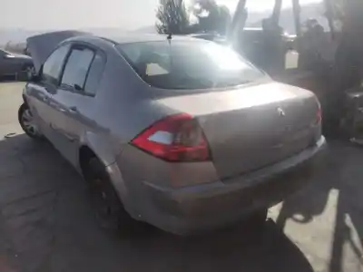 Veicolo di demolizione renault megane ii sedán (lm0/1_) 1.5 dci (lm0f, lm0t, lm2b) dell'anno 2001 alimentato  Veicolo di demolizione renault megane ii sedán (lm0/1_) 1.5 dci (lm0f, lm0t, lm2b) dell'anno 2001 alimentato