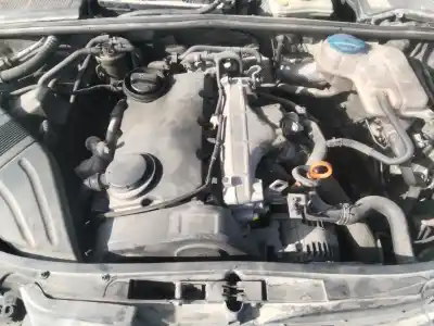 Veículo de Sucata audi a4 berlina (8e) 2.0 tdi 16v (103kw) do ano 2001 alimentado 