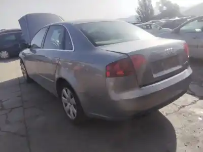 Veículo de Sucata audi a4 berlina (8e) 2.0 tdi 16v (103kw) do ano 2001 alimentado 