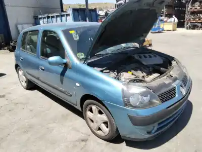 Здавання транспортного засобу renault clio ii fase ii (b/cb0) authentique року 2001 потужний 