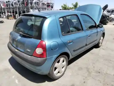 Здавання транспортного засобу renault clio ii fase ii (b/cb0) authentique року 2001 потужний 