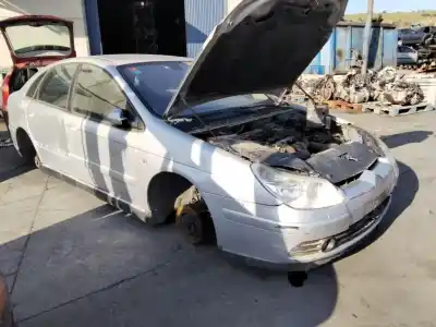 Veículo de Sucata citroen c5 berlina lx (e) do ano 2001 alimentado 