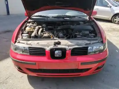 Veículo de Sucata seat leon (1m1) signo do ano 2001 alimentado alh