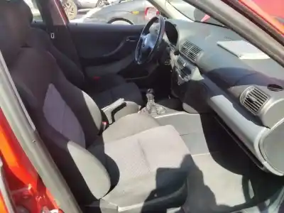 Veículo de Sucata seat leon (1m1) signo do ano 2001 alimentado alh