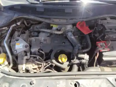 Vehicul casat RENAULT MEGANE II BERLINA 3P Confort Dynamique 131 CV / 96 KW al anului 2001 alimentat 