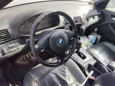 Veículo de Sucata bmw serie 3 berlina (e46) 320d do ano 2001 alimentado 