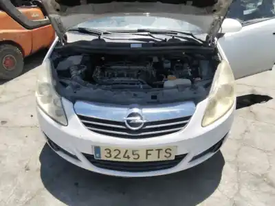 Veículo de Sucata opel corsa d cmon do ano 2001 alimentado 