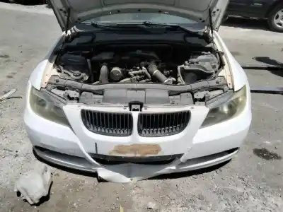 Veículo de Sucata bmw serie 3 berlina (e90) 318d do ano 2001 alimentado 