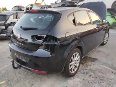 Veículo de Sucata seat leon (1p1) comfort limited do ano 2001 alimentado bls