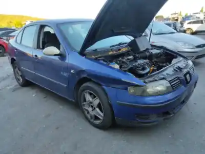 Veículo de Sucata seat toledo (1m2) select do ano 2001 alimentado 