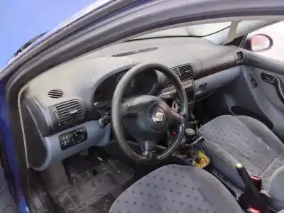 Veículo de Sucata seat toledo (1m2) select do ano 2001 alimentado 