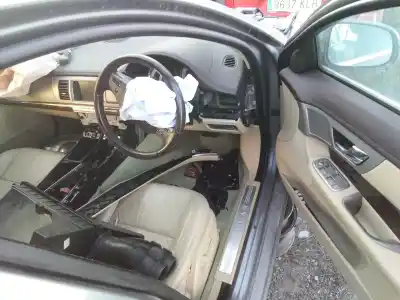 Scrapping Vehicle JAGUAR XF 3.0 V6 Diesel Premium Luxury of the year 2001 powered 