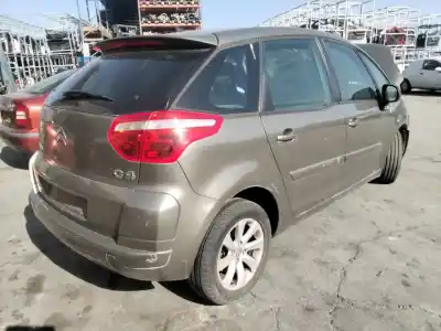 Veículo de Sucata citroen c4 picasso i monospace (ud_) 1.6 hdi do ano 2001 alimentado 
