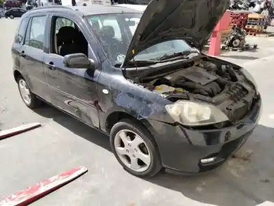 Veículo de Sucata mazda 2 berlina (dy) 1.4 cat do ano 2001 alimentado 