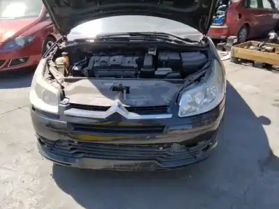 Veículo de Sucata citroen c4 coupe by loeb do ano 2001 alimentado 