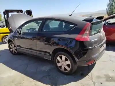 Veículo de Sucata citroen c4 coupe by loeb do ano 2001 alimentado 