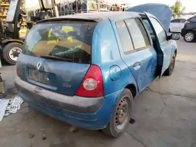 Veículo de Sucata renault clio ii fase ii (b/cb0) authentique 58 cv / 43 kw do ano 2001 alimentado 