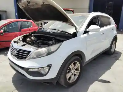 Veículo de Sucata kia sportage emotion 4x2 do ano 2001 alimentado 