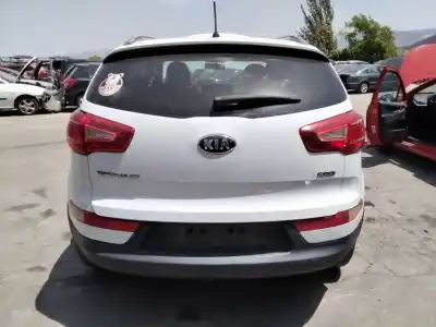 Veículo de Sucata kia sportage emotion 4x2 do ano 2001 alimentado 