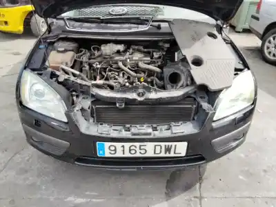 Veículo de Sucata ford focus berlina (cap) ambiente (d) do ano 2001 alimentado 