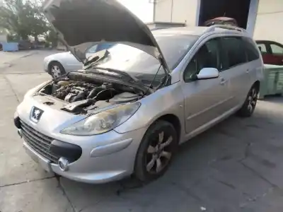 Утилизация автомобиля peugeot 307 break/sw (s2) d-sign 109 cv / 80 kw года 2001 питание 