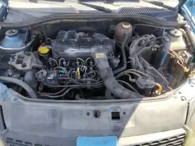 Scrapping Vehicle renault clio ii fase ii (b/cb0) base authentique 65 cv / 48 kw of the year 2001 powered 