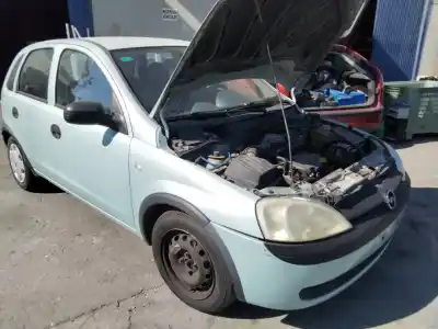 Здавання транспортного засобу OPEL CORSA C (X01) 1.0 (F08, F68) року 2001 потужний 