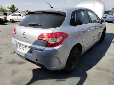 Veículo de Sucata citroen c4 lim. business do ano 2001 alimentado 