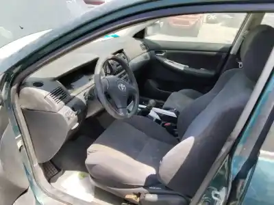 Scrapping Vehicle toyota corolla (e12) 1.6 16v of the year 2001 powered 