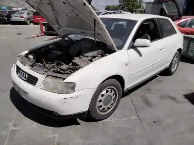 Здавання транспортного засобу audi a3 (8l1) 1.6 року 2001 потужний 