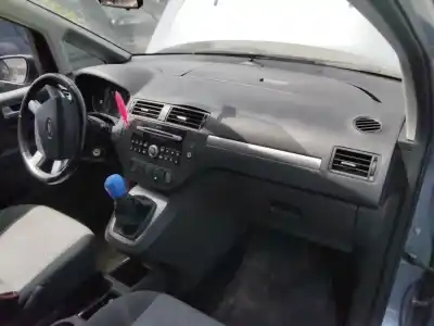 Scrapping Vehicle ford c-max (cb3) ghia of the year 2001 powered 