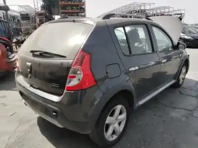 Veículo de Sucata dacia sandero ambiance do ano 2001 alimentado k9kk7