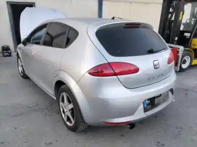 Veículo de Sucata seat leon (1p1) comfort limited do ano 2001 alimentado 