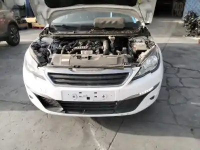 Hurda Aracı PEUGEOT 308  Yılın 2001 güçlü HN02