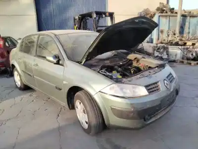 Veicolo di demolizione renault megane ii sedán (lm0/1_) 1.5 dci (lm0f, lm0t, lm2b) dell'anno 2001 alimentato  Veicolo di demolizione renault megane ii sedán (lm0/1_) 1.5 dci (lm0f, lm0t, lm2b) dell'anno 2001 alimentato